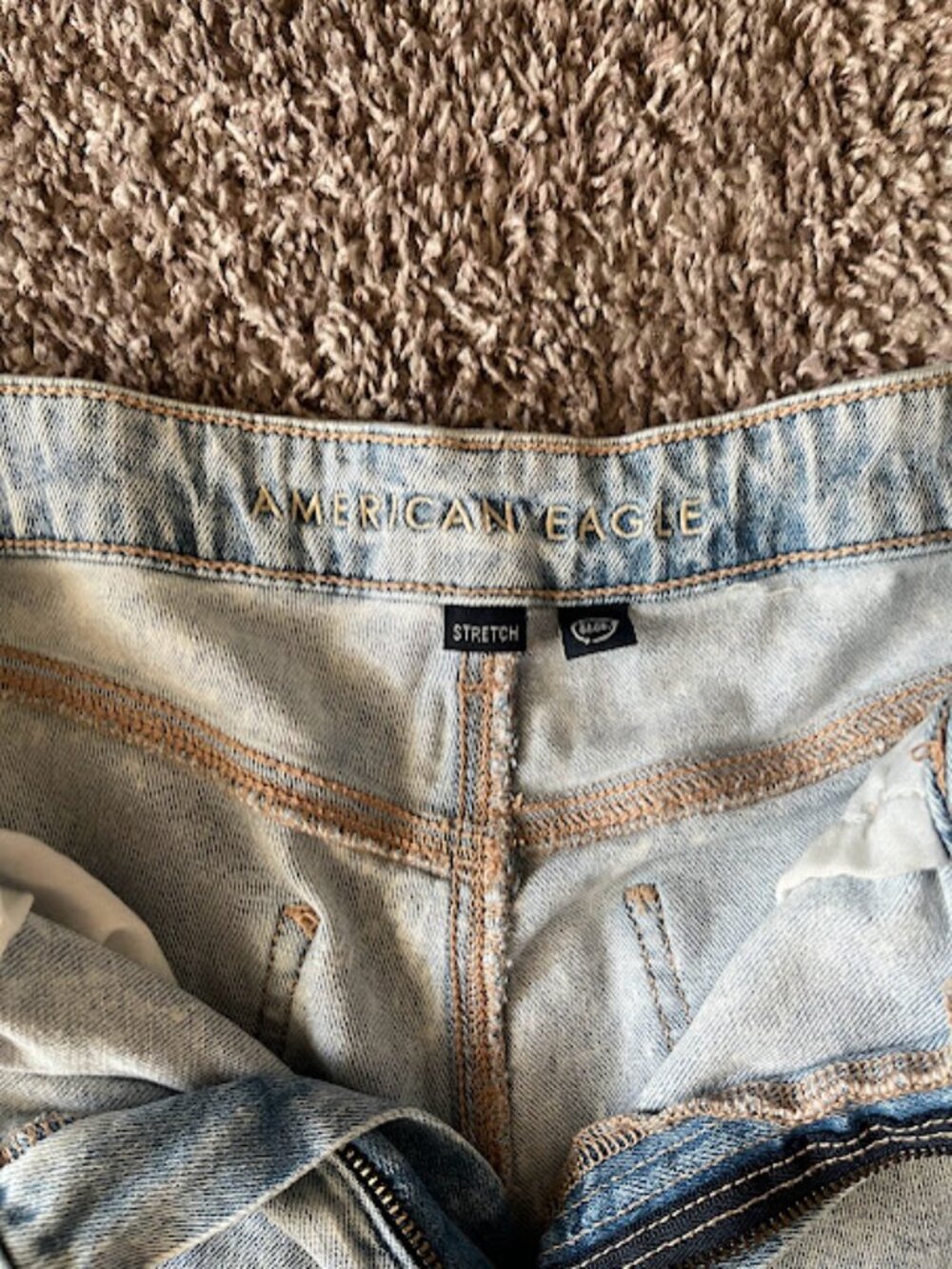 Brand New AE Dreamy Drape Stretch Super High-Waisted Baggy Wide-Leg Jean - Picture 3 of 4